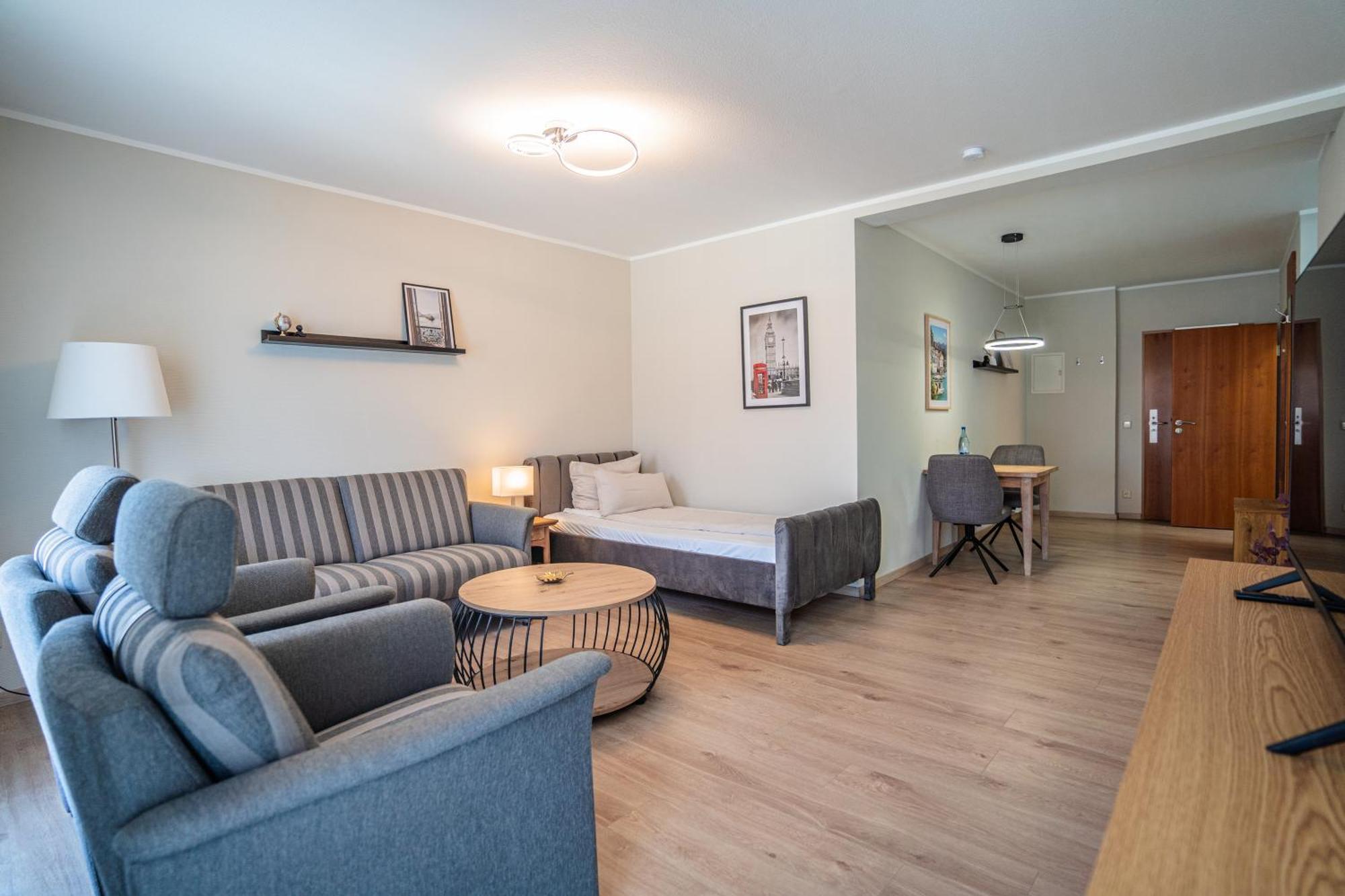 Hotel Cityhome Am Kurpark Бад-Зальцуфлен Екстер'єр фото